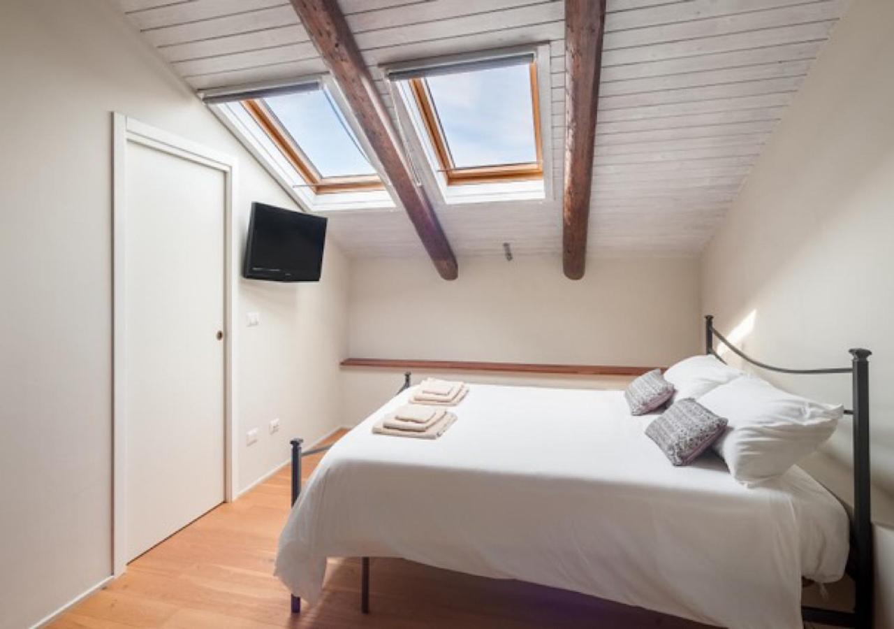 Appartamento Charming Loft Golf Club Barolo Novello Esterno foto