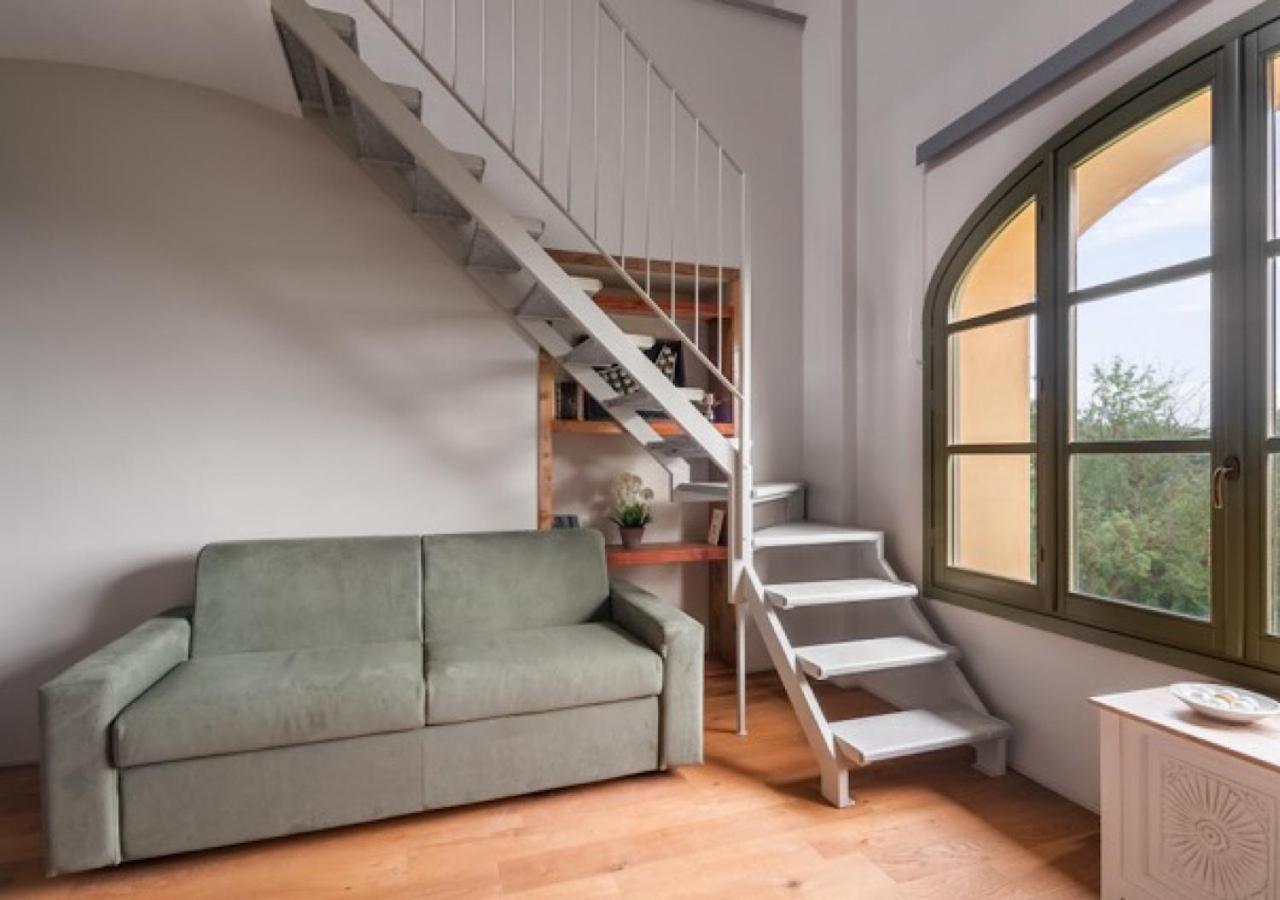 Appartamento Charming Loft Golf Club Barolo Novello Esterno foto